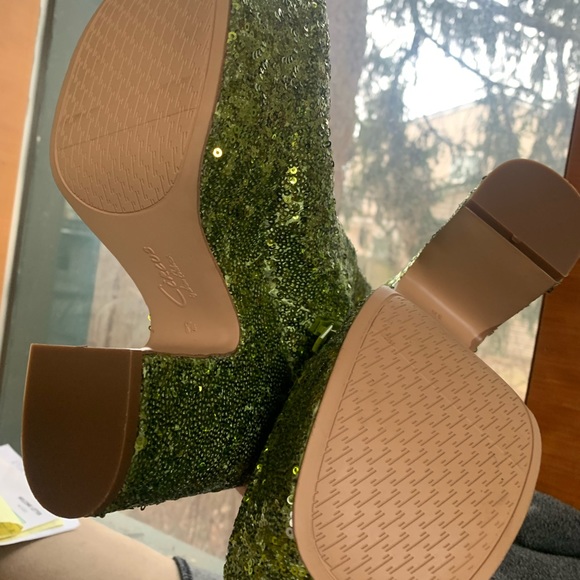 Circus NY by Sam Edelman New Still in Box never worn. Green Sequin Sparkly Boots - Picture 4 of 11